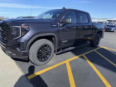 2025 GMC Sierra 1500 Elevation