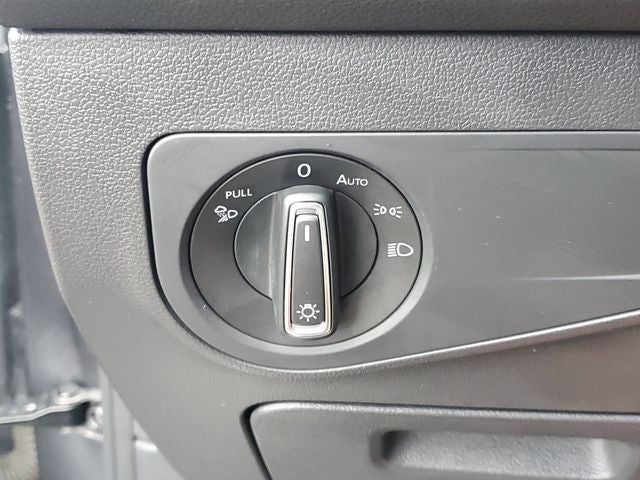 2022 Volkswagen Tiguan 2.0T SEL R-Line