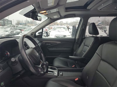 2019 Honda Pilot EX-L w/Navigation and Rear Entertainment System