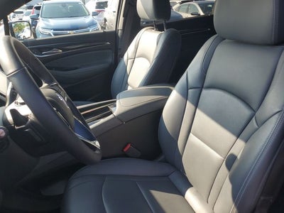 2022 Buick Enclave Essence