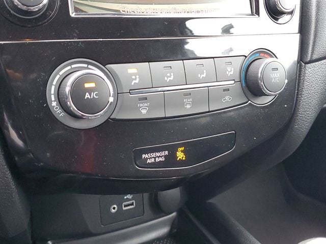 2019 Nissan Rogue S