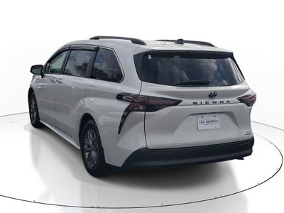 2024 Toyota Sienna LE 8 Passenger