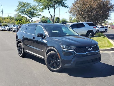 2023 Kia Sorento LX