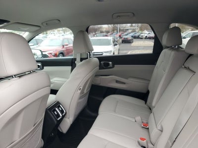 2025 Kia Sorento S