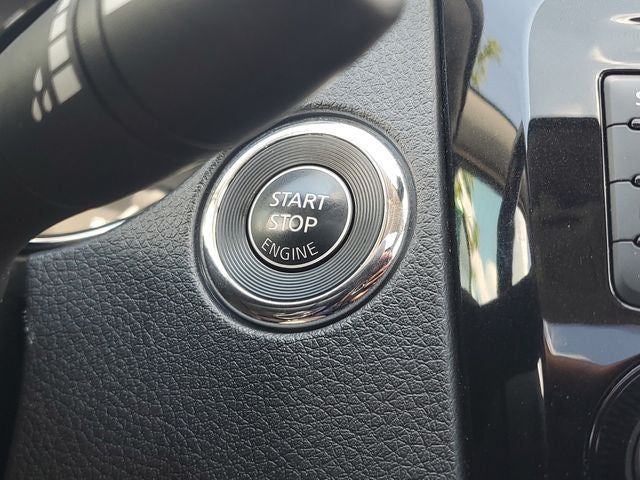 2017 Nissan Rogue Sport SL