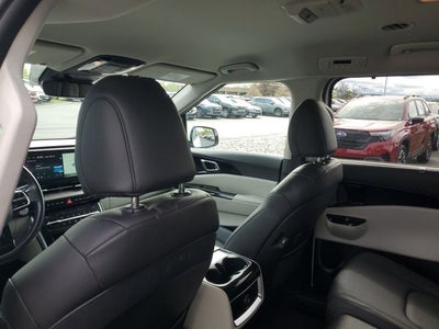 2024 Kia Carnival EX
